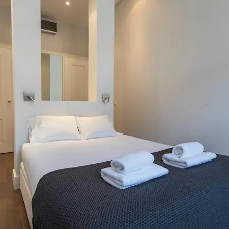 Lovelystay Downtown Dom Duarte Apartman Lisboa