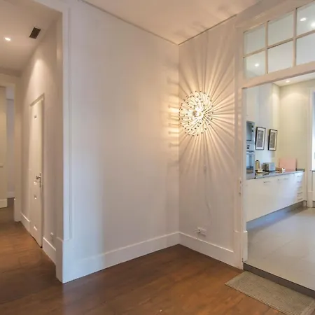 Lovelystay Downtown Dom Duarte Апартаменты *