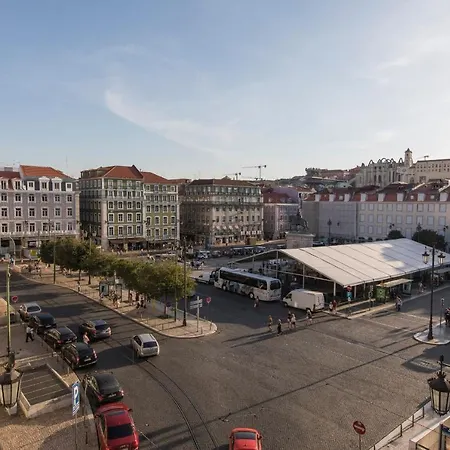 Lovelystay Downtown Dom Duarte Апартаменты Лиссабон